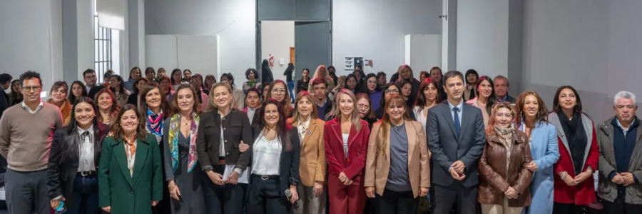 Jornada de sensibilización sobre violencia contra las mujeres en la política facilitada por la tecnología