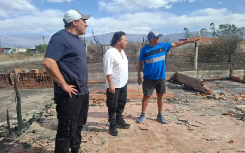 Sáenz verificó la asistencia integral de la Provincia a las familias afectadas por los incendios en barrio El Refugio
