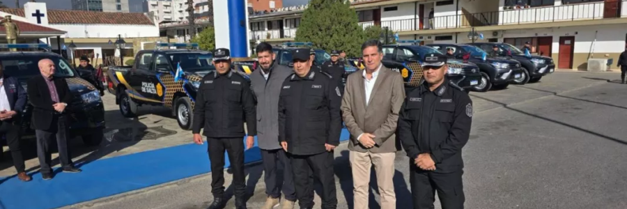Asignaron los 10 móviles policiales entregados a dependencias del interior