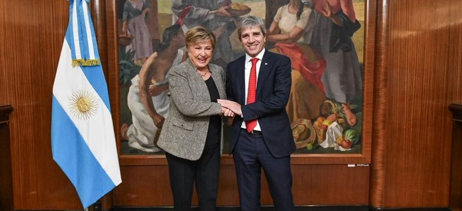 Luis Caputo sobre la reunión con Kristalina Georgieva: «Está impresionada con los resultados del programa»