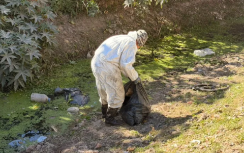 La Municipalidad realizó una limpieza integral en el canal pluvial de Villa Juanita