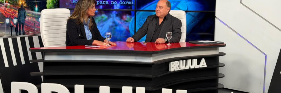 RÚJULA CON LA DRA. ADA GUILLERMINA ZUNINO, DEFENSORA GENERAL DE LA PROVINCIA DE SALTA