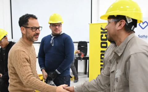 Escuela de Emprendedores: salteños sumaron herramientas para trabajar en construcción en seco