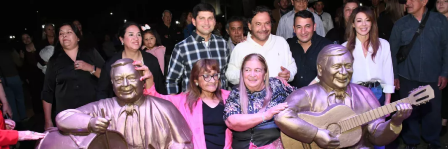 Sáenz homenajeó a Federico Córdoba y Roberto “Ucucha” Franco con la inauguración de esculturas en Orán