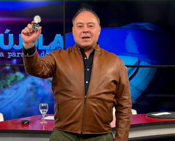 BRÚJULA A SOLAS CON JORGE CALVO