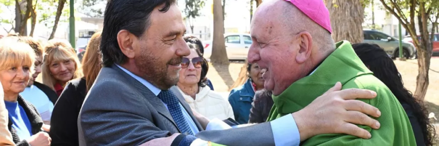 Sáenz pidió al Arzobispo de Salta que los peregrinos tengan un lugar especial junto a los Santos Patronos durante la procesión