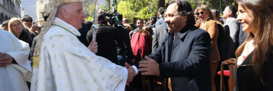El Gobernador junto a miles de fieles, se unió a la celebración de la solemnidad del Señor del Milagro en el tercer día del Triduo