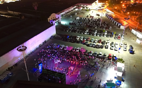 Cine, música y familia: así se vivió el Autocine en el CCM