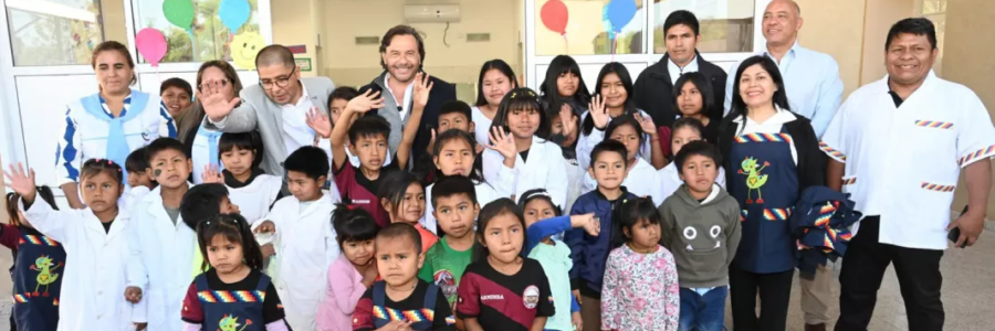 Luego de 15 años de espera, Sáenz inauguró el nuevo edificio de la escuela Monte Sinaí para la comunidad wichí del paraje El Obraje