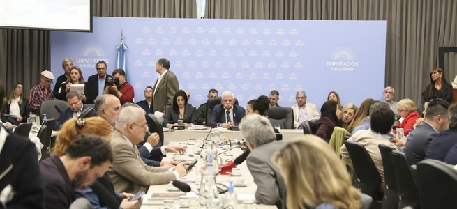 «Defensa de la Soberanía Nacional»: el Gobierno recogió las presiones de EEUU y limita sanciones por Malvinas