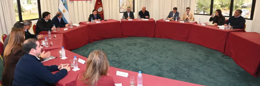 En reunión de Gabinete se confirmó fechas de pago de sueldos y aguinaldo y la presentación del Presupuesto 2027