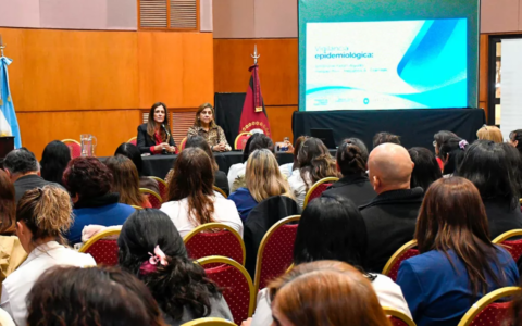 Más de 100 profesionales se capacitaron para responder ante brotes y emergencias durante el verano