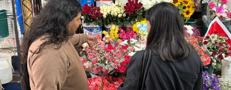 “Más gente entra y hace compras”: renovaron la Esquina de las Flores